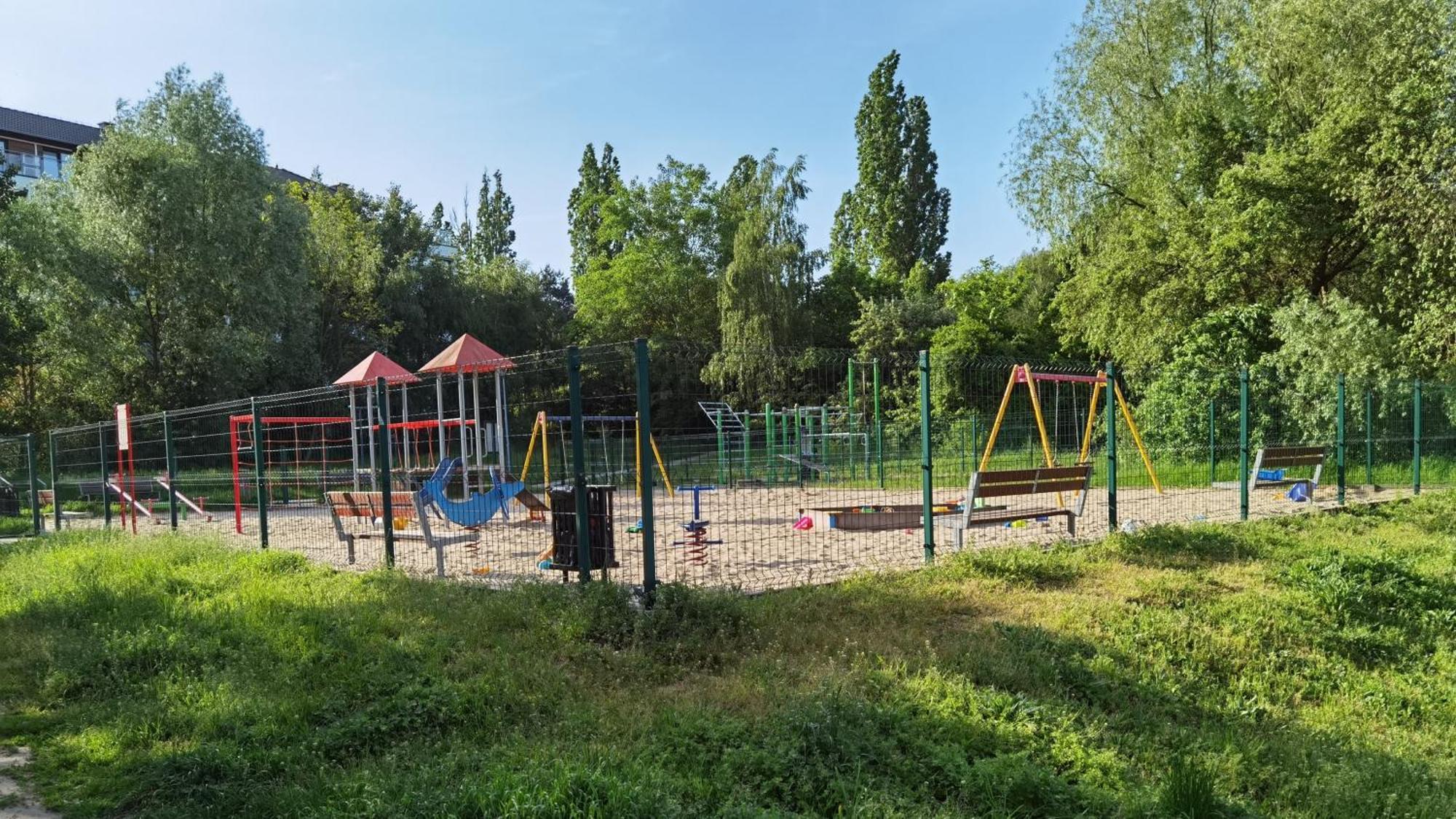 Apartamento Trzy Szczescia Zielona Góra Exterior foto